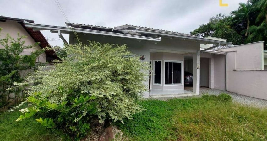 Casa com 3 dormitórios à venda, 189 m² por R$ 1.000.000,00 - Centro (Pirabeiraba) - Joinville/SC
