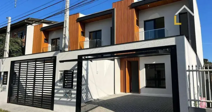 Casa com 3 dormitórios à venda, 103 m² por R$ 730.000,00 - Anita Garibaldi - Joinville/SC
