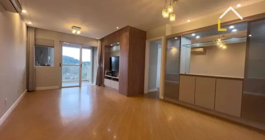 Apartamento com 3 dormitórios à venda, 90 m² por R$ 760.000,00 - América - Joinville/SC