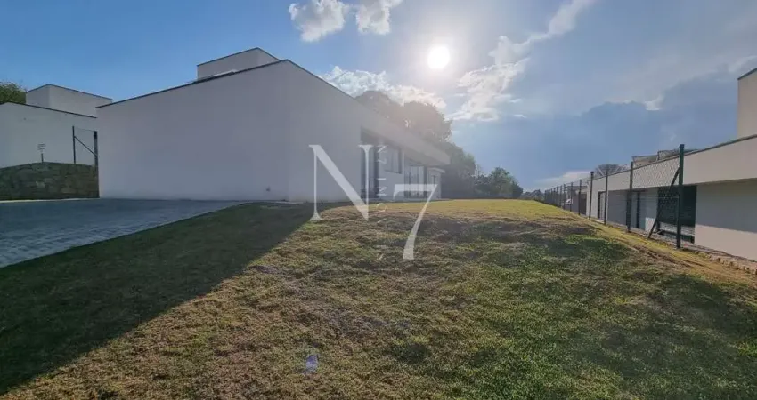 Casa com 3 quartos à venda na Alameda Berilo, Jardim Estância Brasil, Atibaia