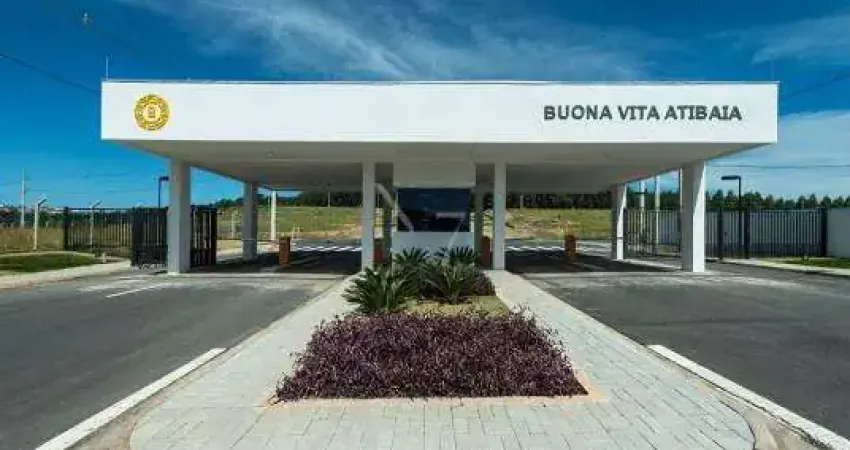 Casa de condomínio-4suítes-2vagas-piscina-jacuzzi-pé direito