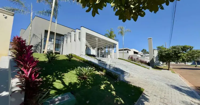 Casa térrea nova de alto padrão em condomínio equilibrium em atibaia