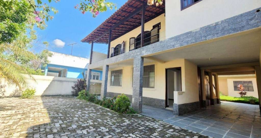 Asset Imóveis vende casa triplex com 6 quartos (4suítes), 340 m² por R$ 890.000 - Itaipu - Niterói/RJ