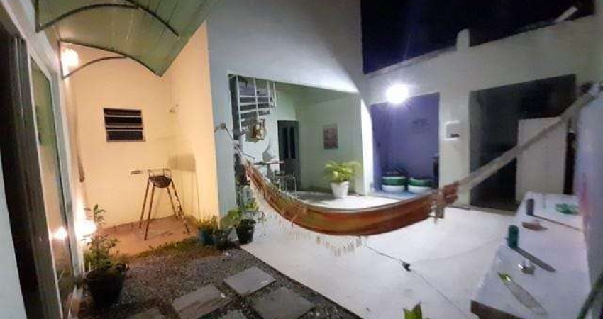 Casa com 3 quartos à venda na Avenida Doutor Edelzio Vieira de Melo, 1316, Suíssa, Aracaju