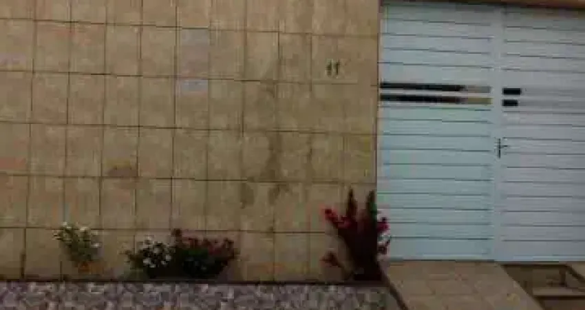 Casa com 2 quartos à venda na Avenida Visconde de Maracaju, 675, Santo Antônio, Aracaju