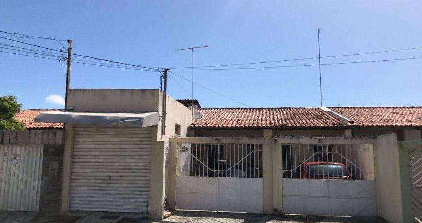 Casa com 4 quartos à venda na Avenida Rubens Sabino Ribeiro Chaves, 58, Aruana, Aracaju