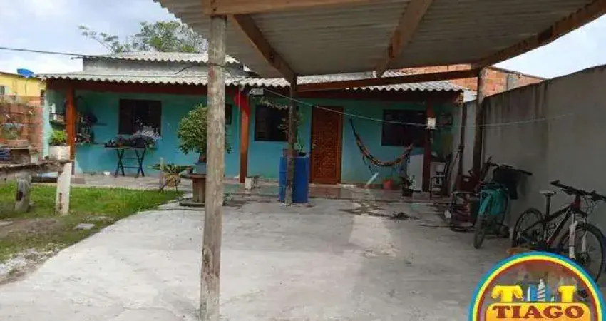 Casa para Venda em Caraguatatuba, Jardim das Palmeiras, 1 dormitório, 1 banheiro, 6 vagas