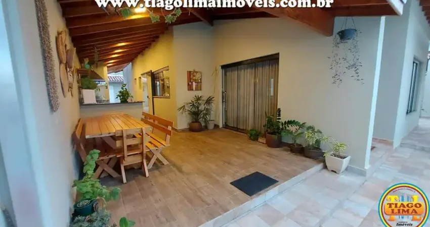 Casa para Venda em Caraguatatuba, Indaiá, 4 dormitórios, 3 suítes, 5 banheiros, 2 vagas