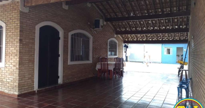 Casa para Venda em Caraguatatuba, Morro do Algodão, 3 dormitórios, 2 banheiros, 4 vagas