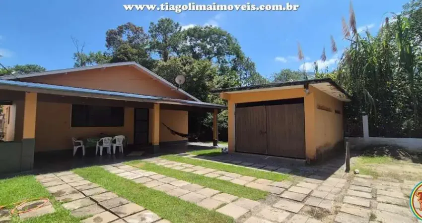 Casa para Venda em Ubatuba, Ubatumirim, 3 dormitórios, 1 suíte, 2 banheiros, 3 vagas