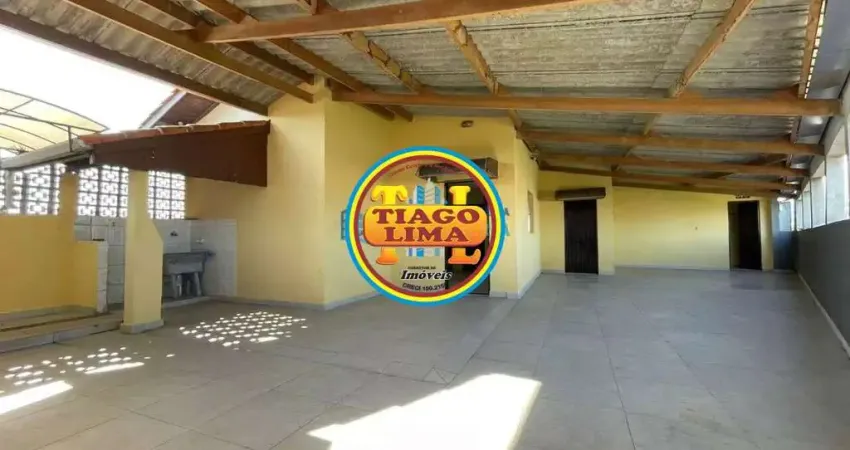 Sobrado para Locação em Caraguatatuba, Jardim Britânia, 3 dormitórios, 2 suítes, 3 banheiros, 1 vaga