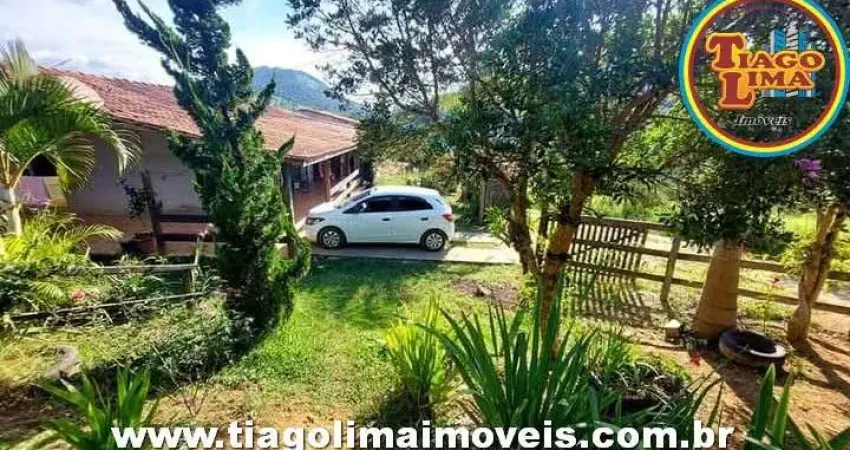 Sítio / Chácara para Venda em Paraibuna, Área Rural de Paraibuna, 3 dormitórios, 1 banheiro, 2 vagas