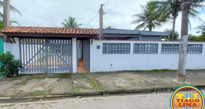 Casa para Venda em Caraguatatuba, Jardim Porto Novo, 2 dormitórios, 2 banheiros, 3 vagas