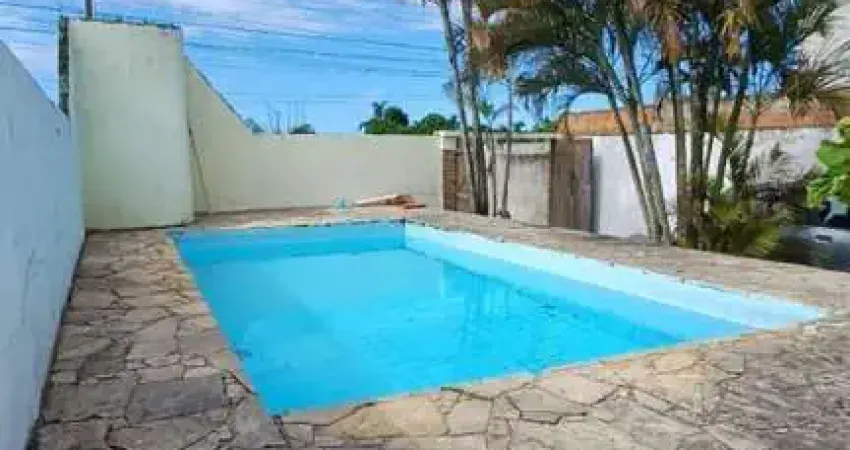 Casa para locação em caraguatatuba, balneário dos golfinhos, 2 dormitórios, 1 banheiro, 3 vagas