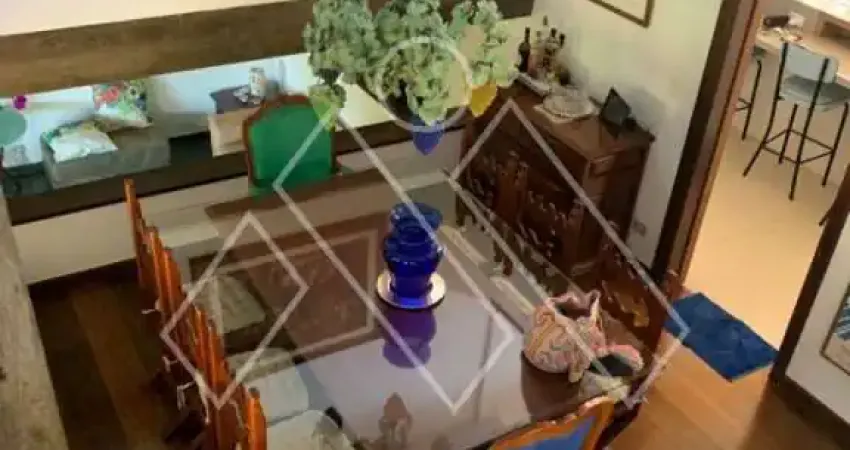 Casa Jardim Petropolis, 4 quartos, 2 suítes, garagem p/ 4 veículos