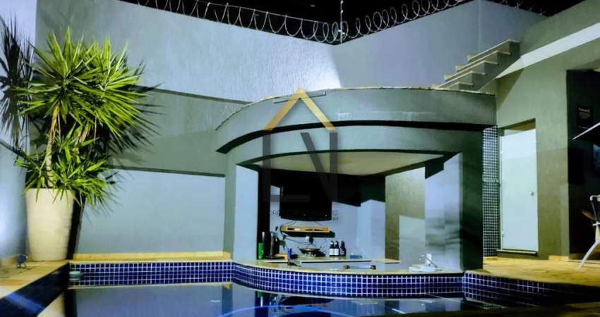 Ótima Casa com Piscina - Taubaté-SP