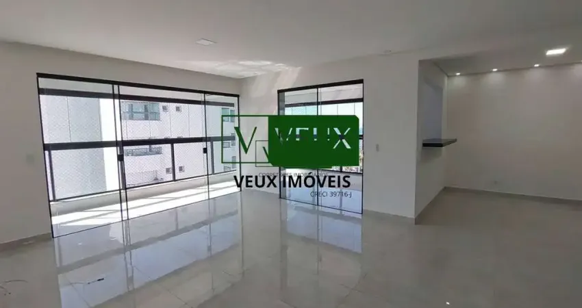 Belíssimo Apto para locação Aruan, Caraguatatuba, Ampla varanda gourmet com churrasqueira e vista para o mar.