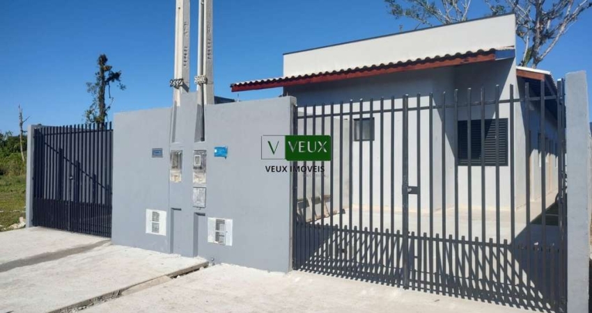 Casa  nova a venda com2 quartos sendo 1 suíte em Caraguatatuba Sp