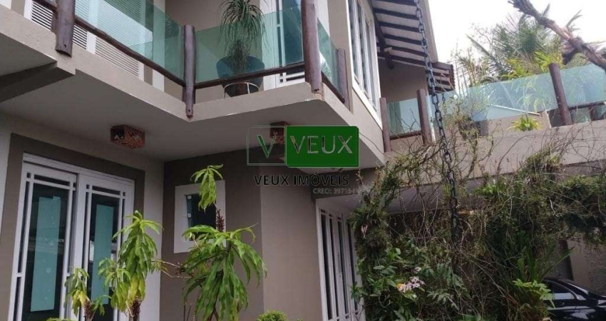 Casa com 3 suites , escritório  no bairro pontal Santa Marina