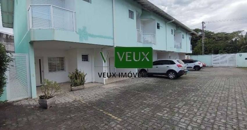 Excelente Sobrado a venda  Jardim Britânia, Caraguatatuba