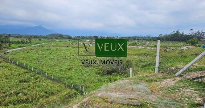 Terreno à venda no Indaiá, Caraguatatuba 