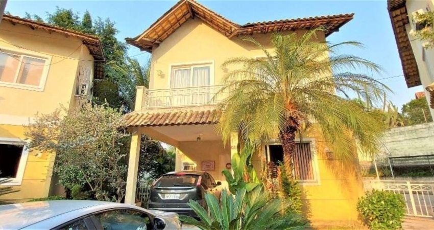 Casa em condomínio fechado com 3 quartos à venda na Rua Dalva Raposo, Maria Paula, São Gonçalo