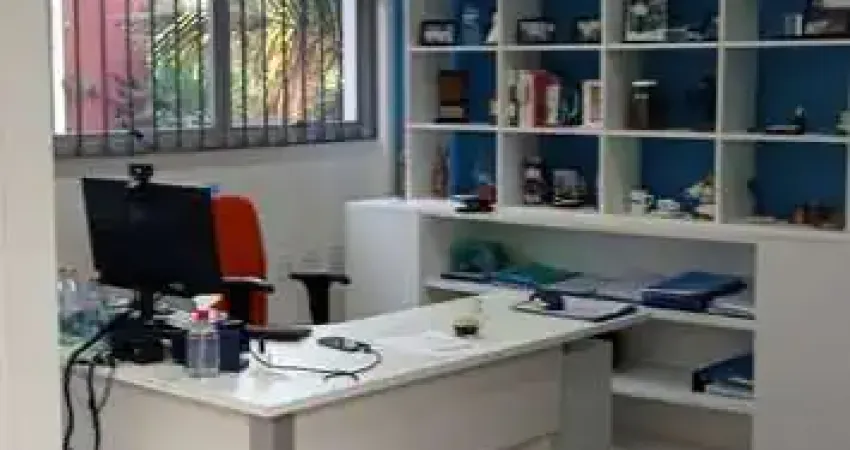 CAMPO BELO PRÉDIO COMERCIAL LOCAÇÃO/ TERRÉO (300M2 A.Ú) NOVO $ 10.000,00