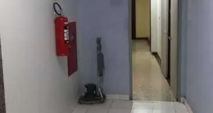 Sala comercial com 7 salas à venda na República, São Paulo 