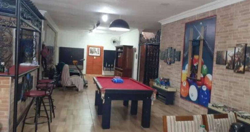 Casa em Vila Cruz das Almas com 340m² venda R$850.000,00