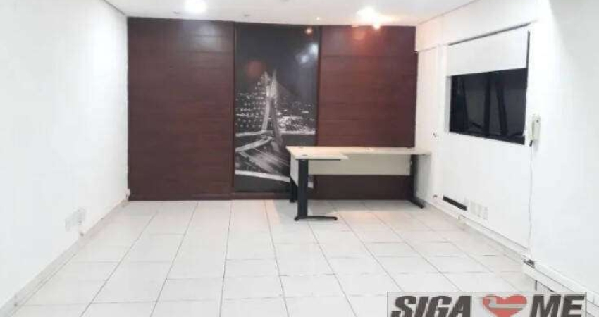 Sala Comercial em Jardim Paulista com 32m²/Locação R$2.300,00