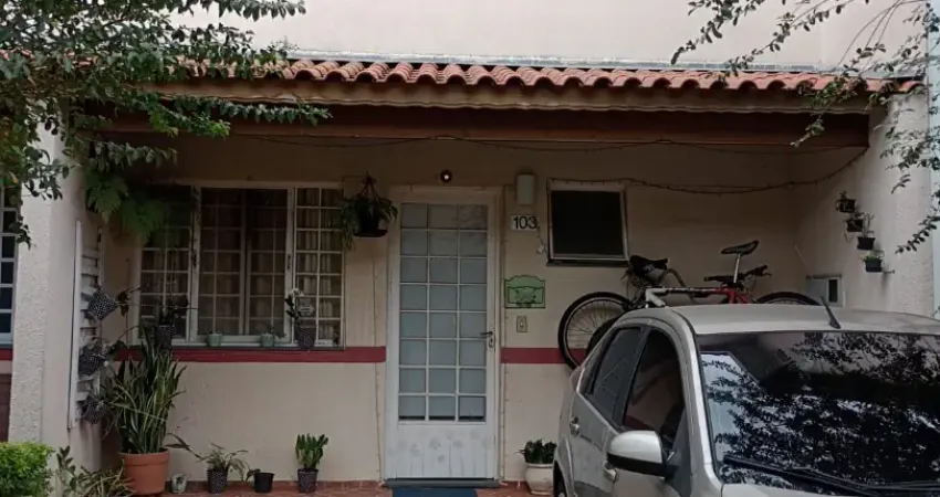 Sobrado em condominio fechado com lazer completo,portaria 24 horas