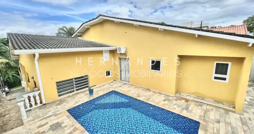 Imóvel no Tarumã com 456m² de terreno tendo 4dorm sendo 3suíte.