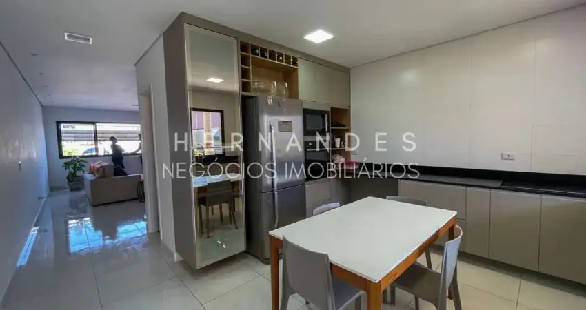 Casa à venda em condomínio fechado com 3 dormitórios, 1 suíte e 2 vagas em Santana de Parnaíba - Próximo a Alphaville