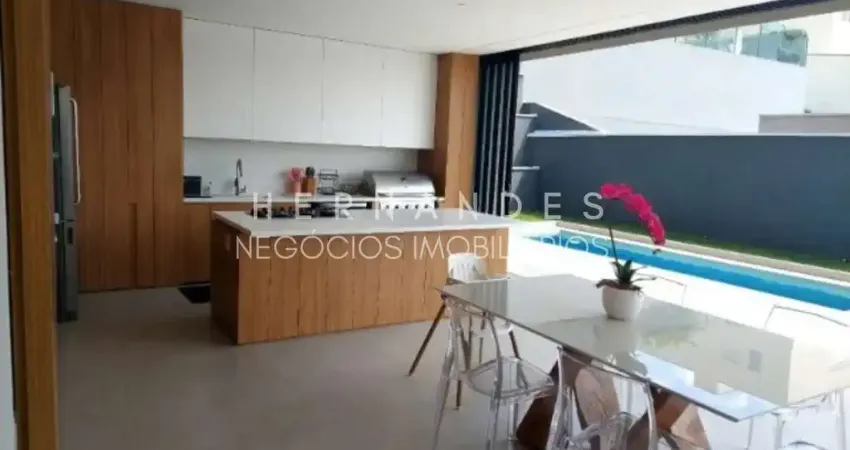 Linda Casa no Valville 2 | Alphaville | Santana de Parnaíba | 380m² | 4 suítes e 6 vagas
