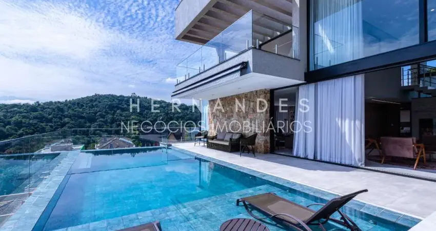 Casa de luxo em alphaville - 4 quartos, 4 suítes, 3 salas, 7 banheiros, 8 vagas