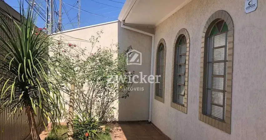 Casa com 3 quartos à venda na Vila Lemos, Bauru 