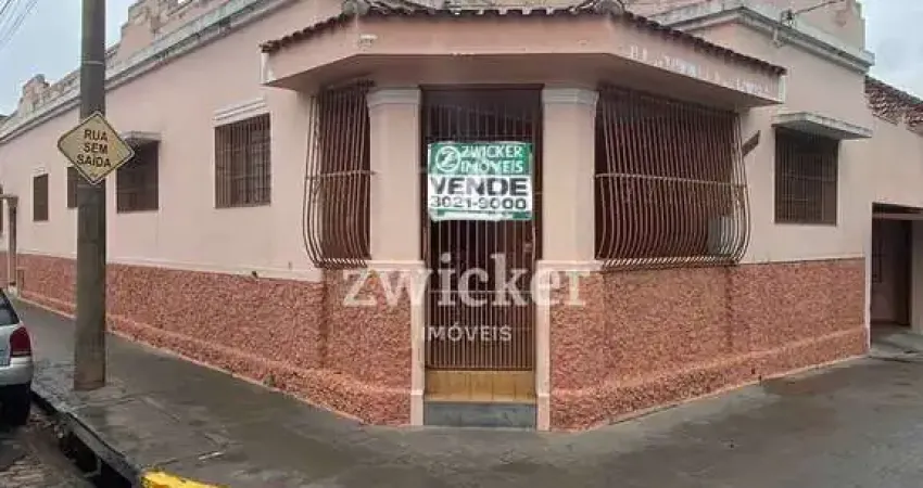 Casa com 3 quartos à venda no Centro, Bauru 