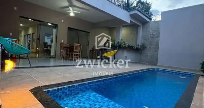 Casa para venda com 250 m² e 3 quartos em Jardim Márcia II, Agudos - SP