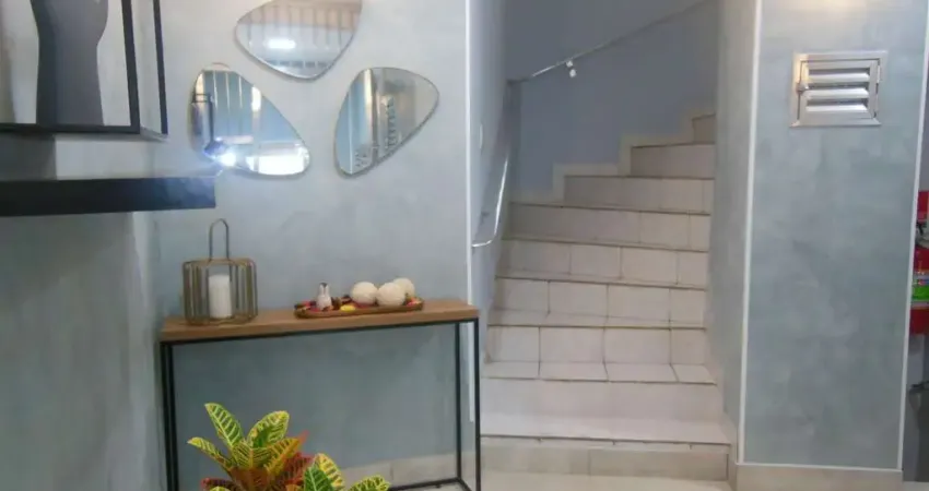 Vila Mariana, 1 dormitório com varanda, próx. Pq Ibirapuera