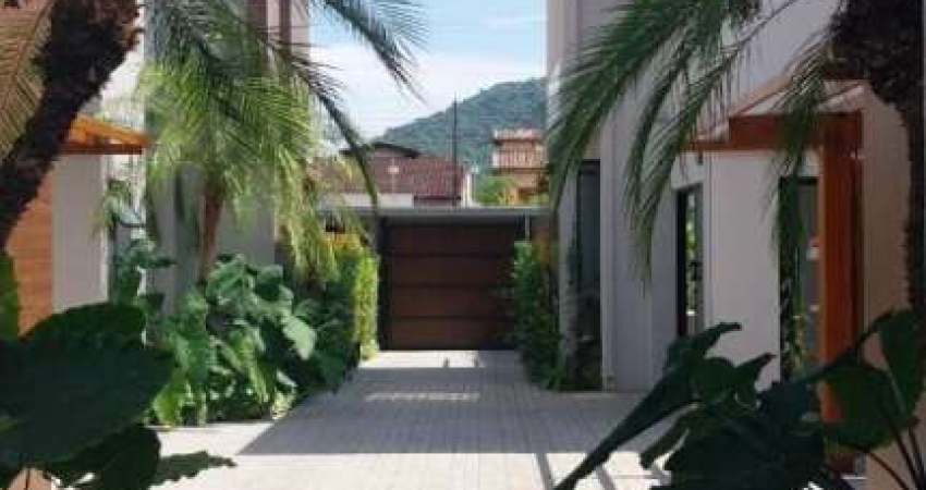 Casa em condomínio fechado com 4 quartos à venda na AV Avenida Gerôncio Bento Pereira, 582, Juquehy, São Sebastião