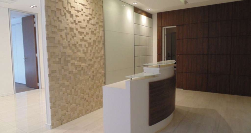 Sala comercial com 7 salas para alugar na Avenida Roque Petroni Júnior, 850, Jardim das Acacias, São Paulo