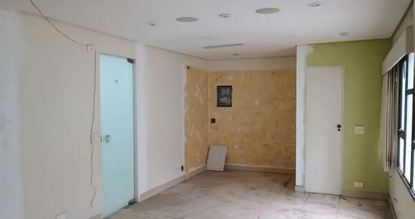 Compacto Itaim Bibi: 36m², 1 vaga, Ótima Localização.