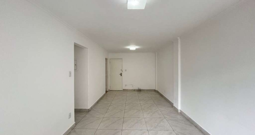 Apto p/ locação, c/108 m.AU, 3 dormit., sendo 1 suíte, dep. empreg., 1 vaga.  Prox. metrô Trianon.