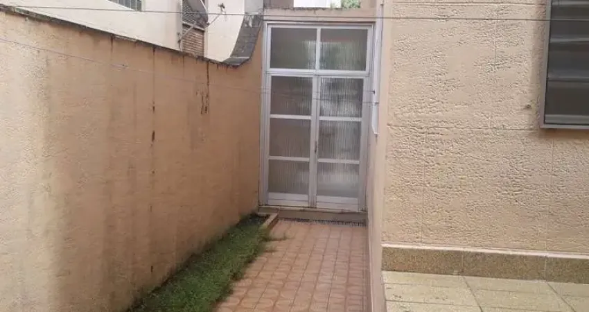 Sobrado 5 quartos, 1 vagas de garagem, 4 banheiro para locação em Jardim Avelino - SP
