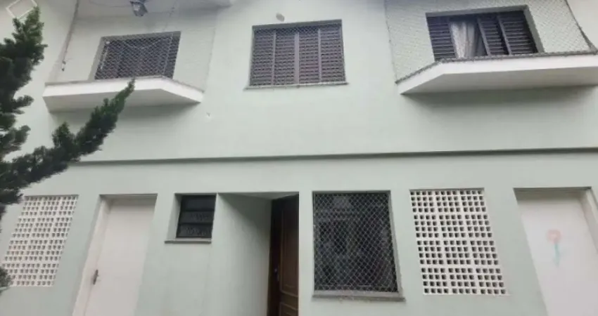 Sobrado a venda 2 quartos, 1 vagas de garagem, 1 banheiro, 1 lavabo, área de serviços. Vila Alpina