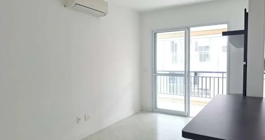 Apartamento com 2 quartos para alugar na Rua Maestro Cardim, 262, Liberdade, São Paulo
