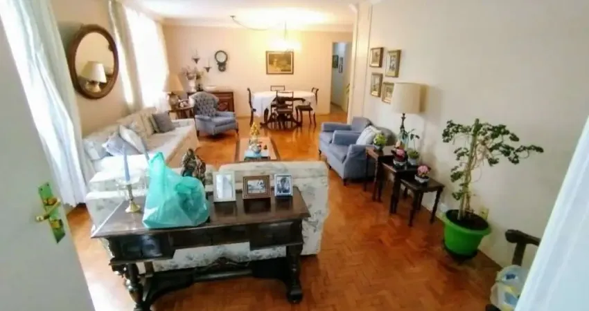 APARTAMENTO COM 150 METROS QUADRADOS 3 DORMITORIOS SENDO UMA SUITE PROXIMO O METRO FRADIQUE COUTINHO