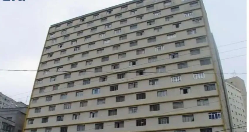 Apto p/ venda c/ 35 m., andar alto, vista livre, boa ventilação. transporte público de fácil acesso.