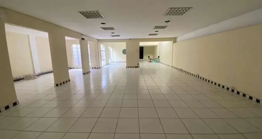 Imovel comercial com excelente estrutura e localização privilegiada!!