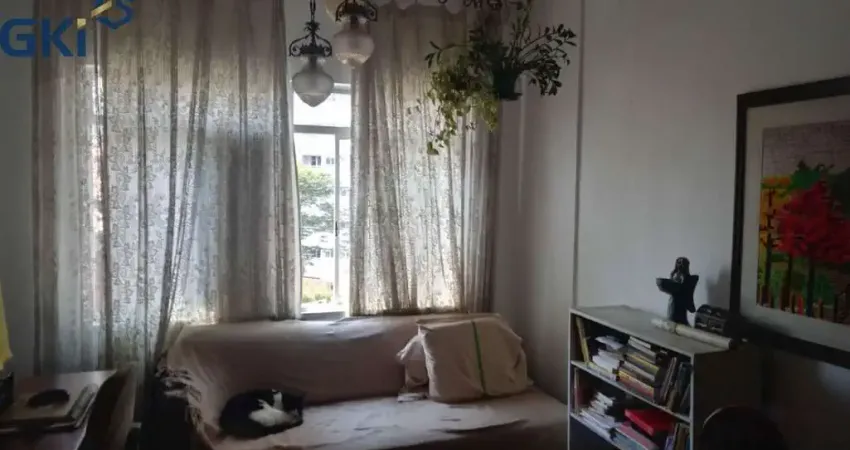 Apartamento à venda, 02dorms, reformado com infraestrutura elétrica nova